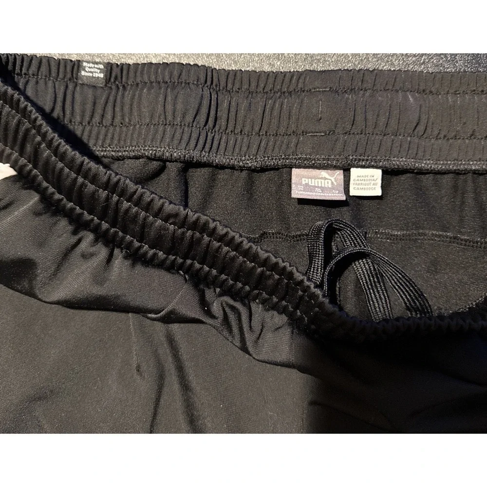 Puma Black Athletic Track‎ Pants White Side Stripe Joggers Mens L